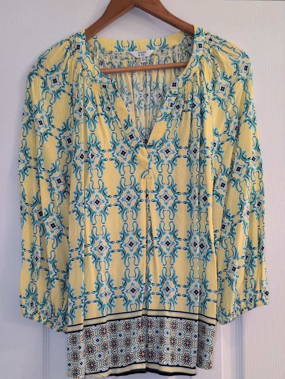 crown & ivy Yellow and Teal Tile-Print Peasant Blouse